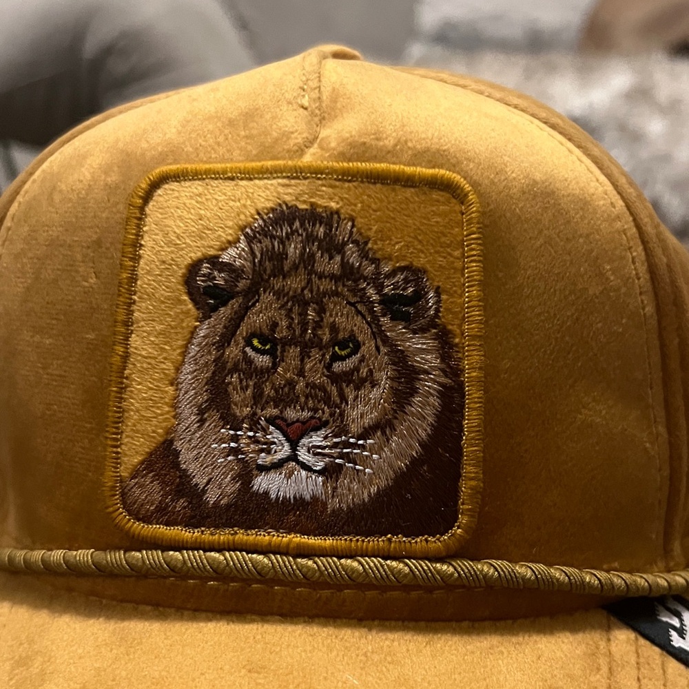 LION - GOORIN BROS. limited “ROYALTY” edition. Yellow Cap / mustard cap - NEW - Picture 3 of 10